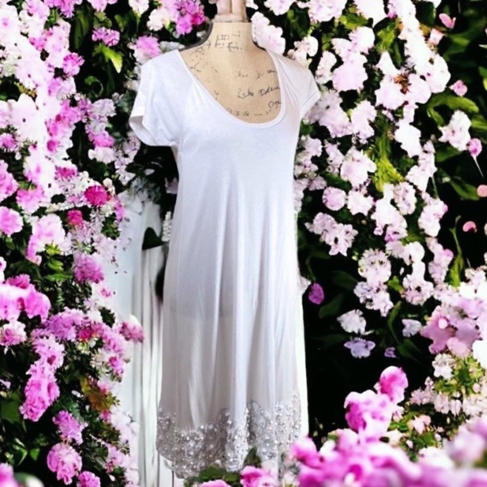 Anthropologie Manoush Flower Beaded Tshirt Dress